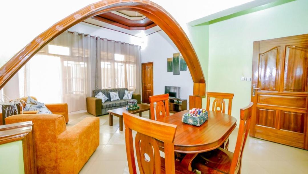 Da Vinci House Bed & Breakfast Kigali Exterior foto